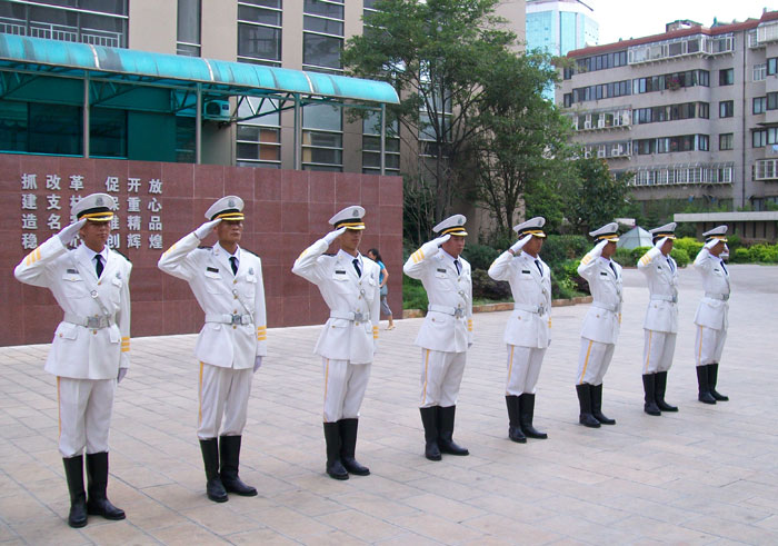公司保安仪仗队礼仪服务